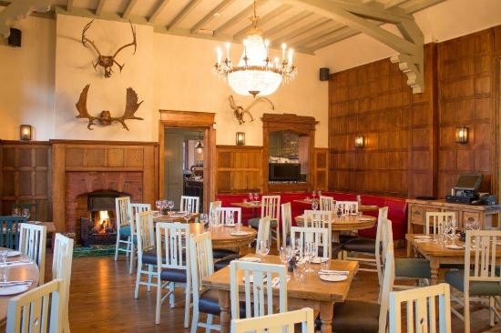 The Oak Room Room at Ealing Park Tavern